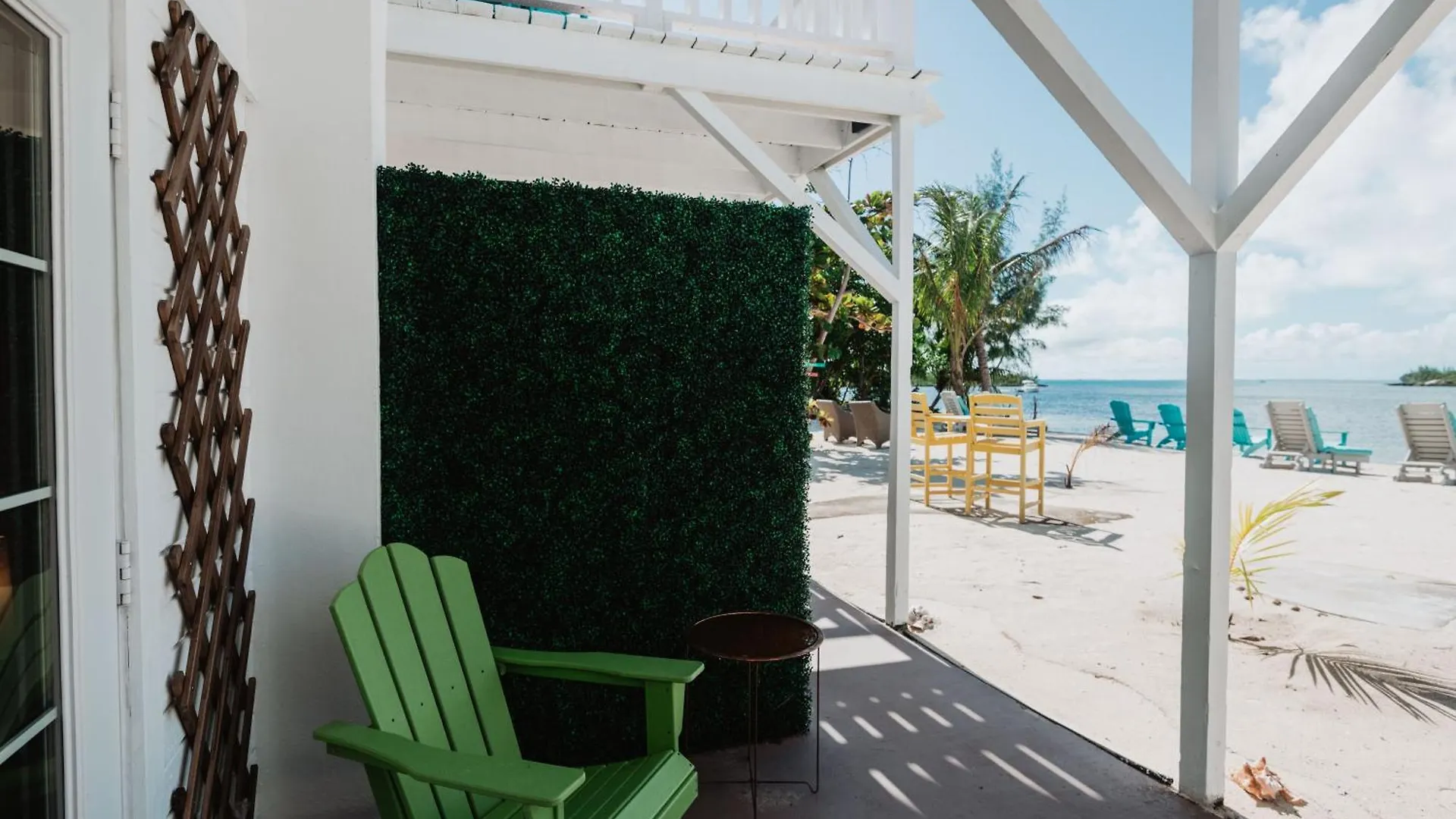 Guana Beach Inn Great Guana Cay 0*,  巴哈马